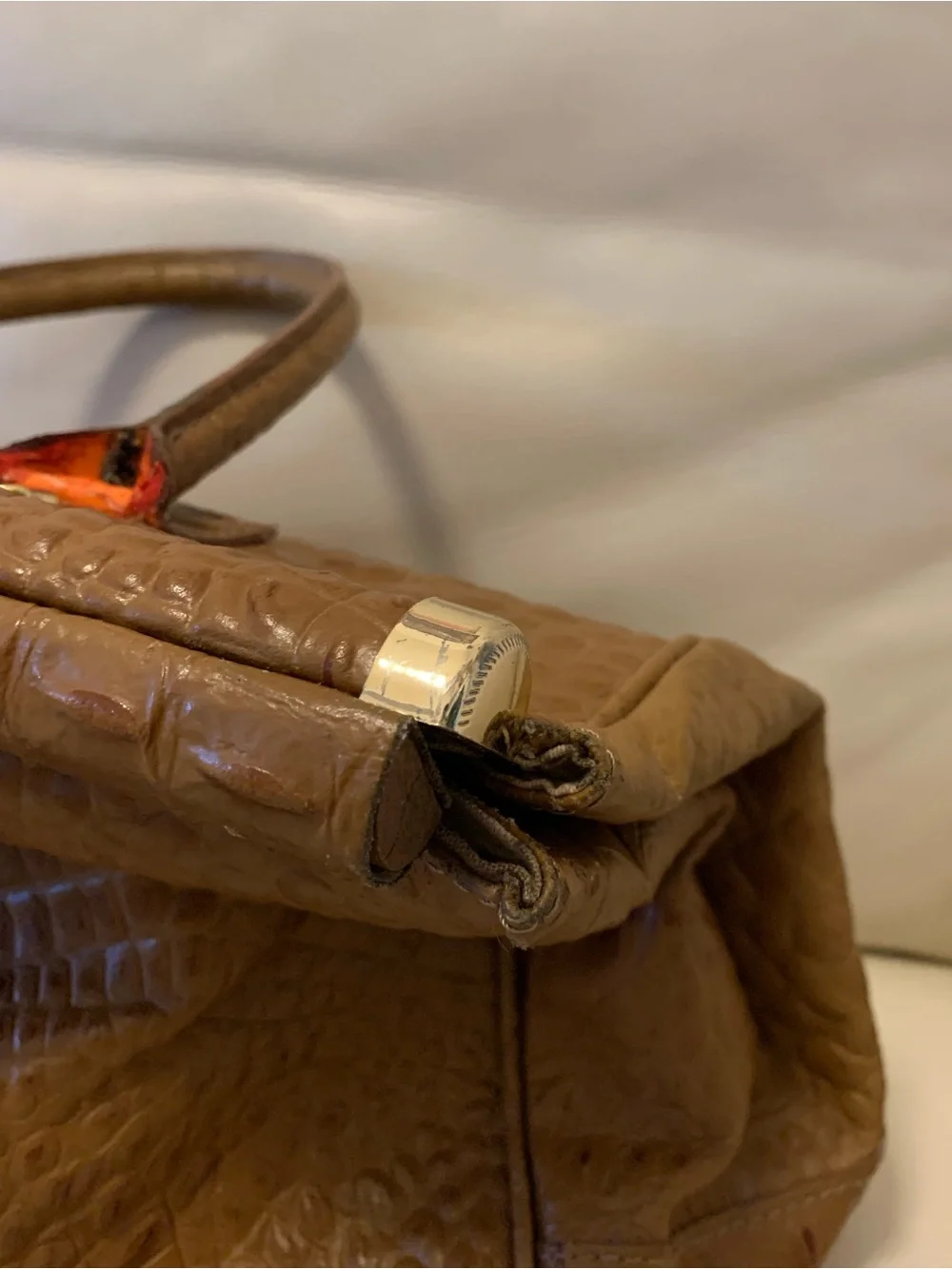 Old Florence Leather Croc Embossed Handbag Brown Naturally Dyed & Treated Italy